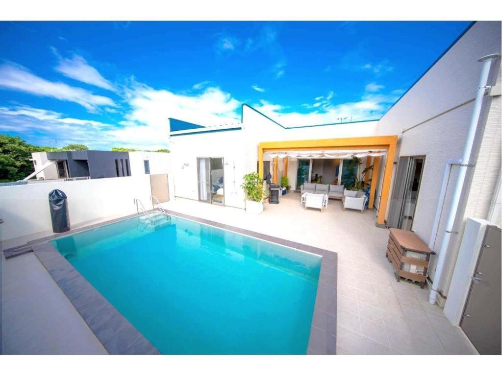 Churaumi Village Pool And Terrace Okinawa Exteriör bild